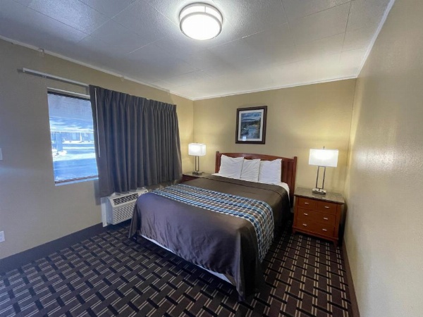 Tahoe Hacienda Inn image 16